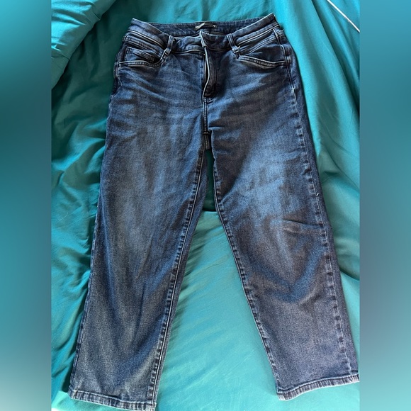 Simply Vera Vera Wang Denim - Simply Vera crop size 6 jeans